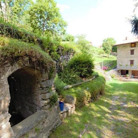 Aparthotel L'Antico Borgo Cremia Exterior foto
