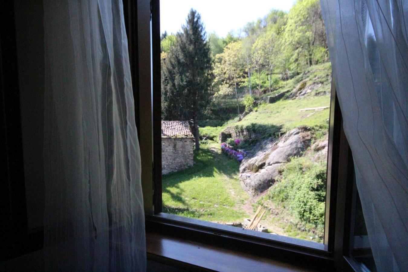 Aparthotel L'Antico Borgo Cremia Zimmer foto